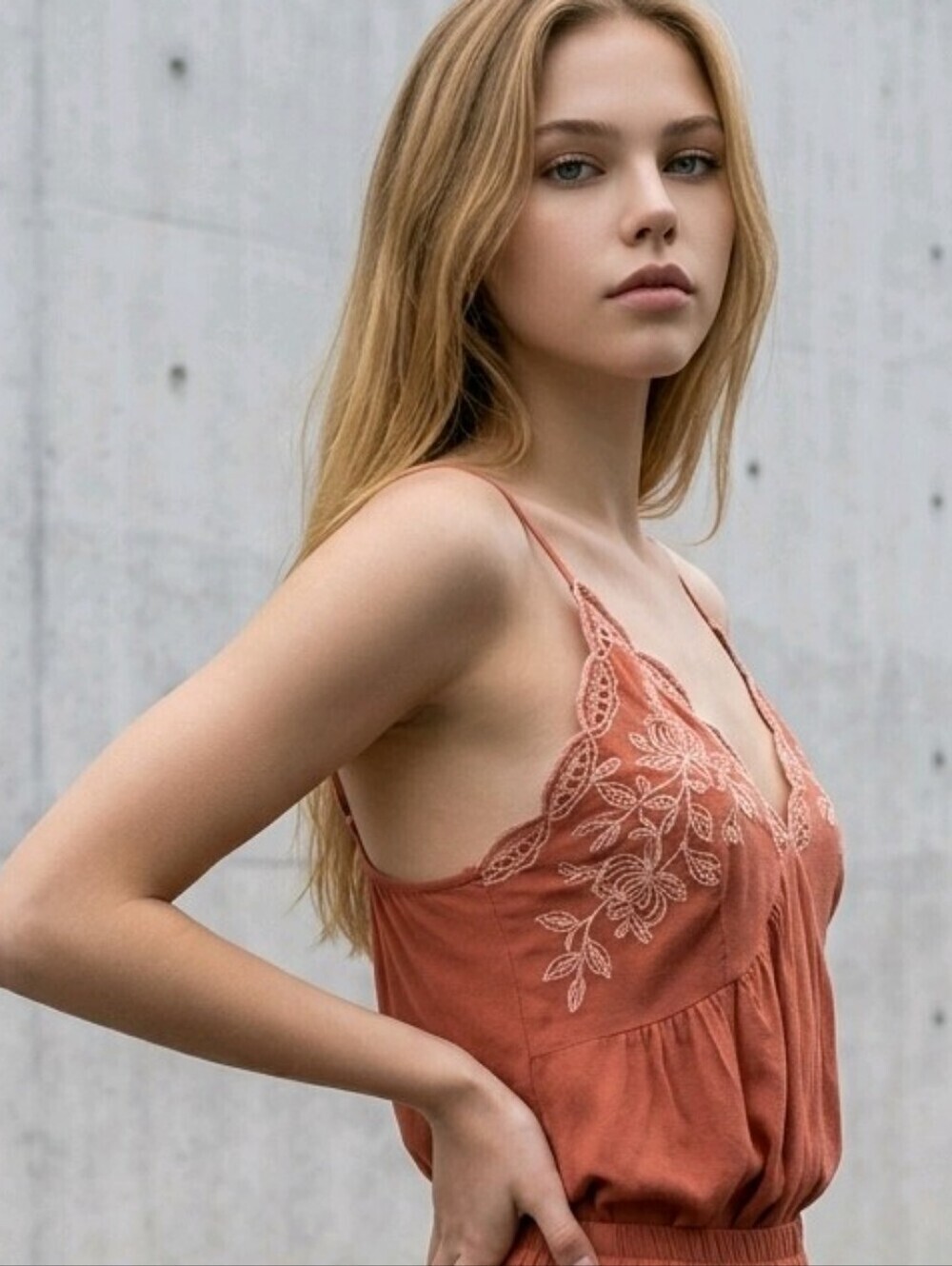 Love In A Hanger Embroidered Coral Strappy Blouse Size S Beautiful Detailing - Picture 3 of 11